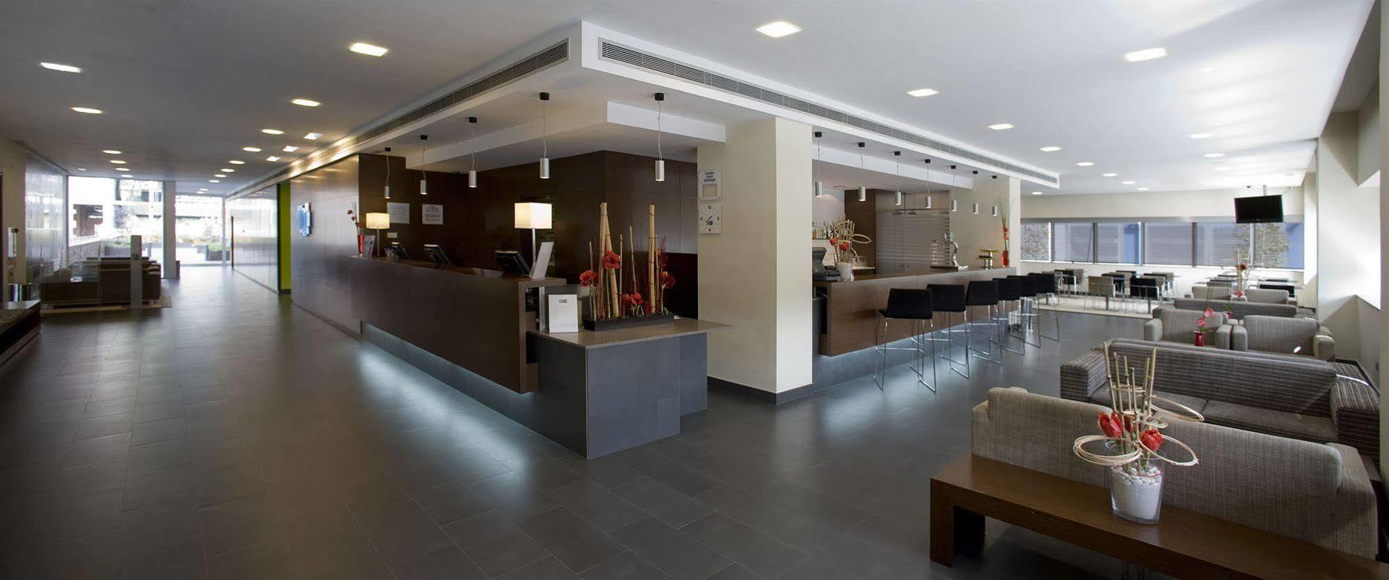 Express 22@ By Ihg